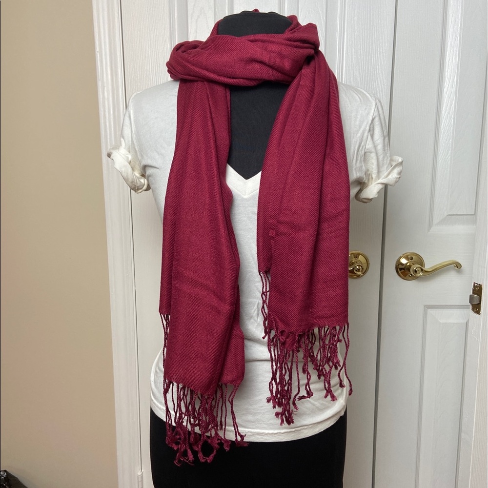 *BUY ONE GET TWO FREE* Pashmina scarf, Red